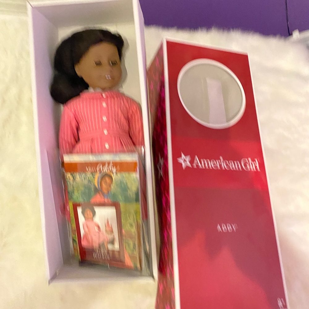 New American girl doll - Picture 2 of 6